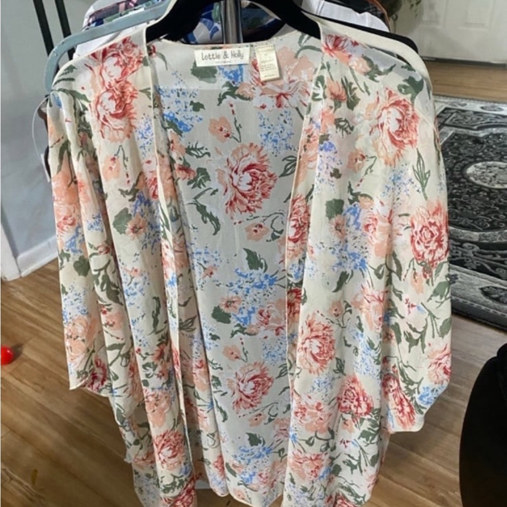 Lottie & Holly Floral Kimono Open Top Size XL